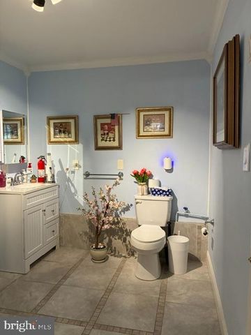1001 JEFFREY DR, Southampton, PA 18966