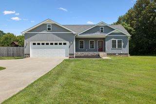 136 Blue Moon Rd, Dickson, TN 37055