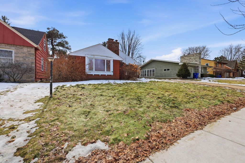 1030 Hyacinth Avenue E, Saint Paul, MN 55106 — photo 3