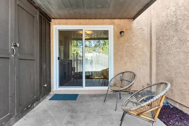 10107 Peaceful Court, Santee, CA 92071