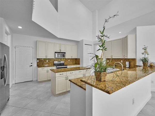 7127 Pinecreek Way, Coconut Creek, FL 33073