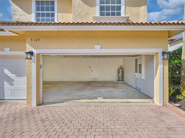 7127 Pinecreek Way, Coconut Creek, FL 33073