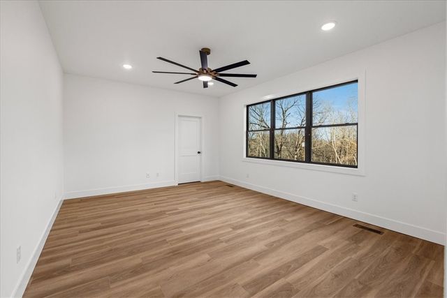 8 Selkirk Circle, Bella Vista, AR 72715