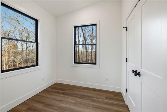 8 Selkirk Circle, Bella Vista, AR 72715