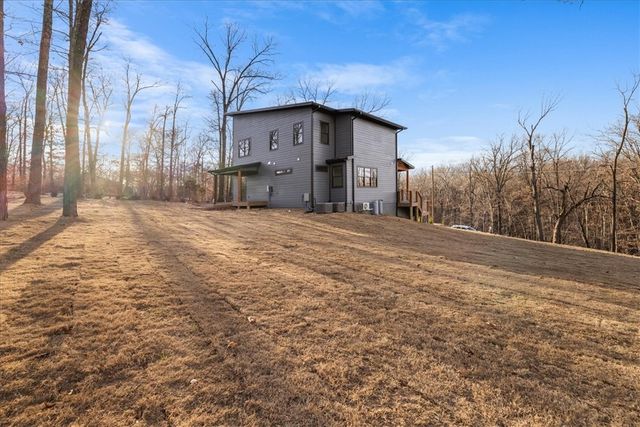 8 Selkirk Circle, Bella Vista, AR 72715