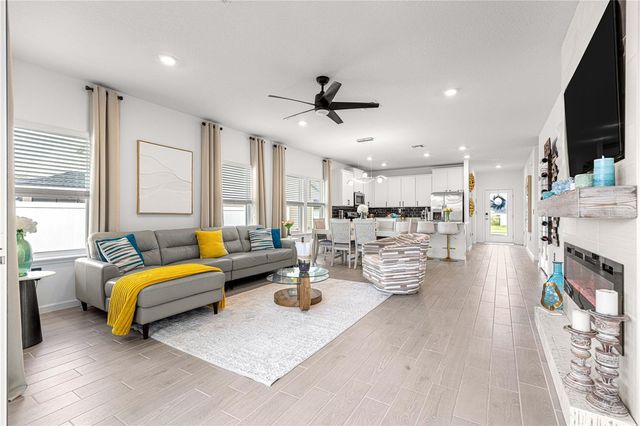 4417 NW 14TH LOOP, Ocala, FL 34482