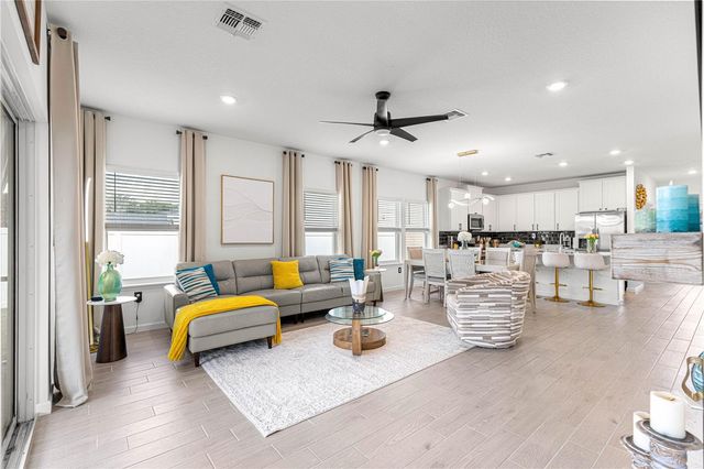 4417 NW 14TH LOOP, Ocala, FL 34482