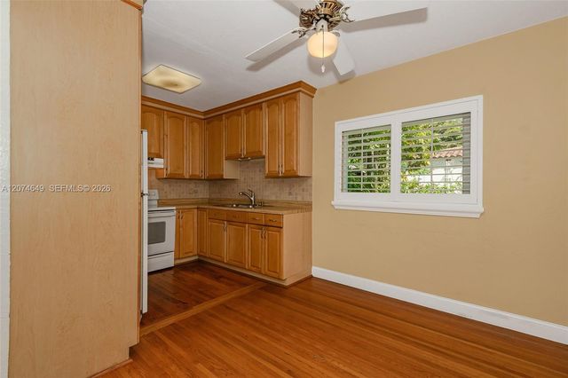 989 Eastward Drive, Miami Springs, FL 33166