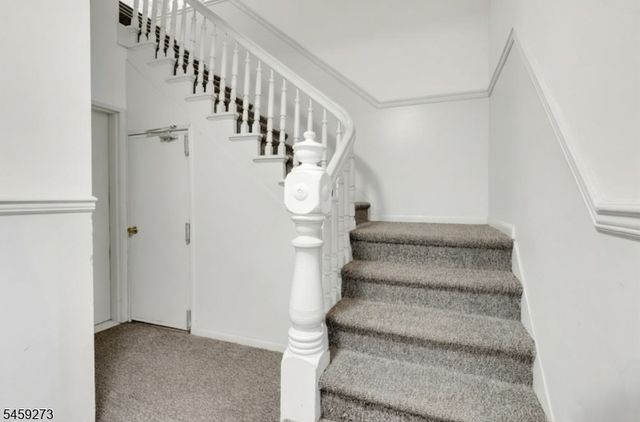 9039 Palisade Ave 4, North Bergen Twp., NJ 07047