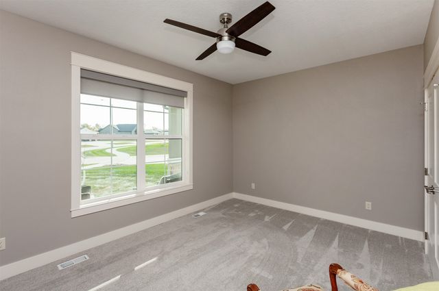 2319 N 9th Court, Indianola, IA 50125