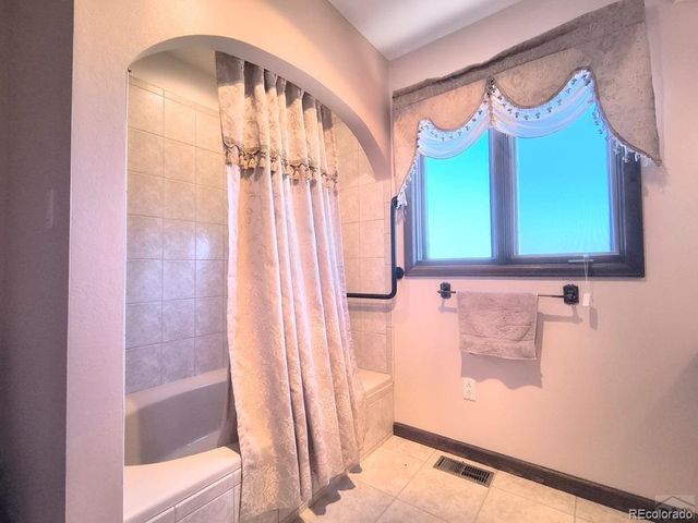 7710 Charles St, Colorado City, CO 81019