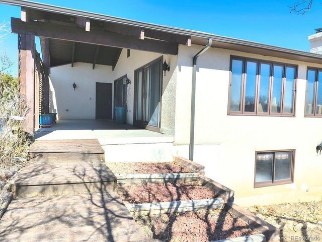 7710 Charles St, Colorado City, CO 81019