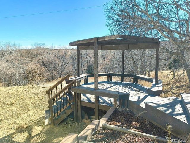 7710 Charles St, Colorado City, CO 81019