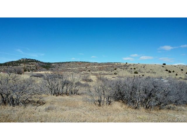 7710 Charles St, Colorado City, CO 81019