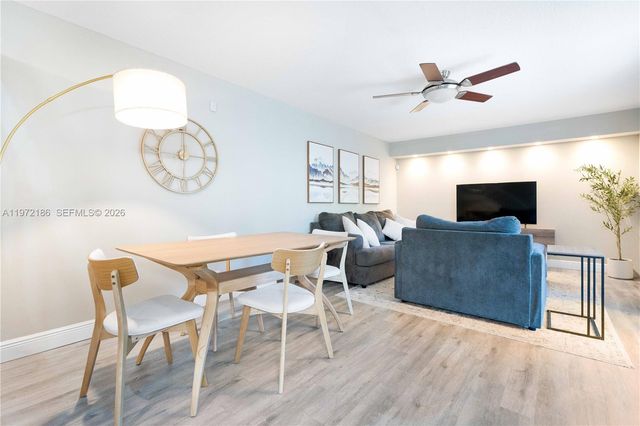 9844 NW 6th Ct 9844, Plantation, FL 33324