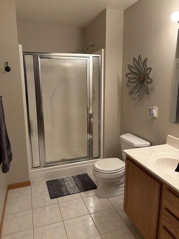 908 2nd AVENUE E, Holmen, WI 54636