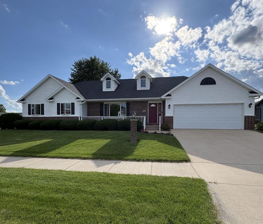 908 2nd AVENUE E, Holmen, WI 54636