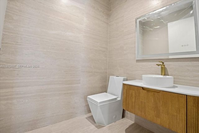 1637 Monroe St, Hollywood, FL 33020