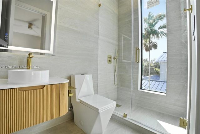 1637 Monroe St, Hollywood, FL 33020