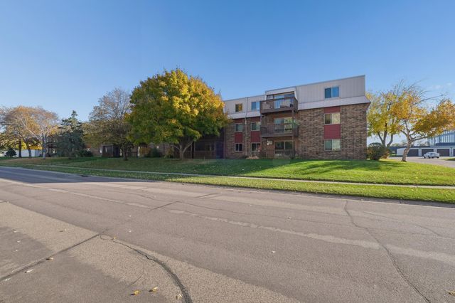 14620 Garrett Avenue 104, Apple Valley, MN 55124