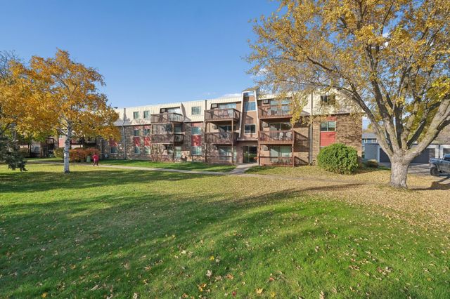 14620 Garrett Avenue 104, Apple Valley, MN 55124