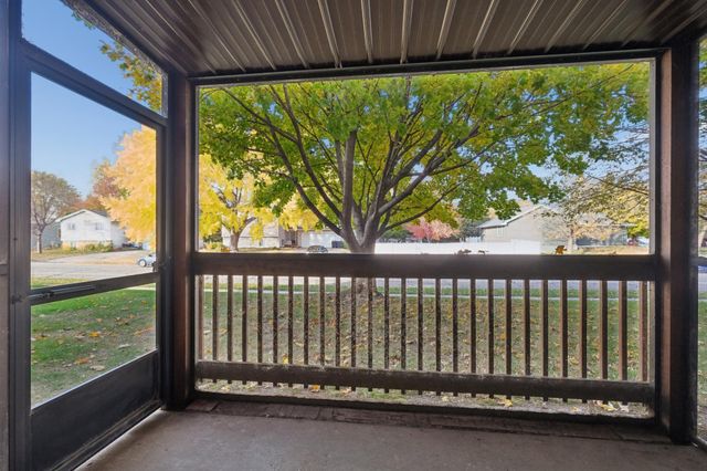 14620 Garrett Avenue 104, Apple Valley, MN 55124