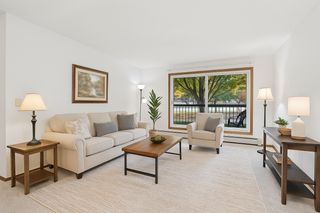 14620 Garrett Avenue 104, Apple Valley, MN 55124