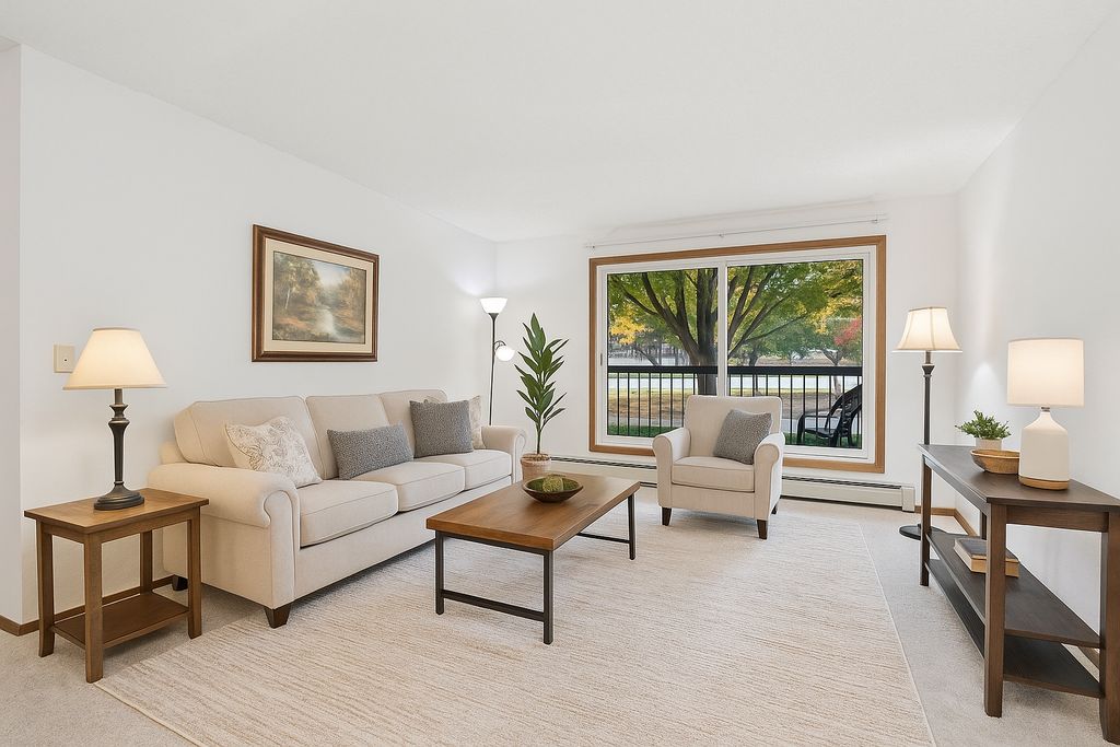 14620 Garrett Avenue 104, Apple Valley, MN 55124