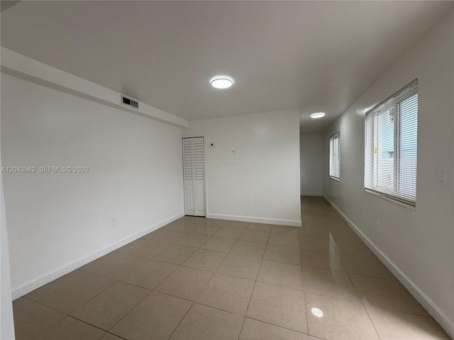 1122 NW 32nd Court front, Miami, FL 33125