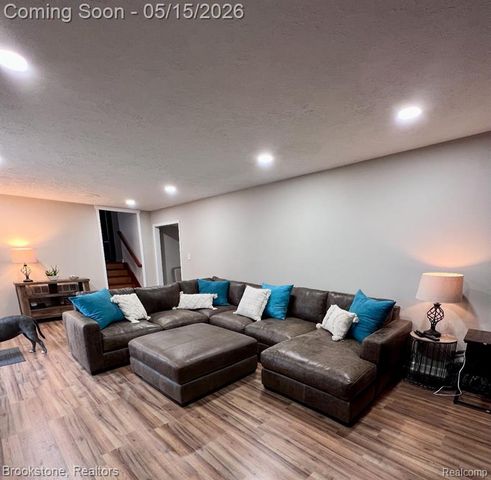 37695 Sarafina Drive, Sterling Heights, MI 48312