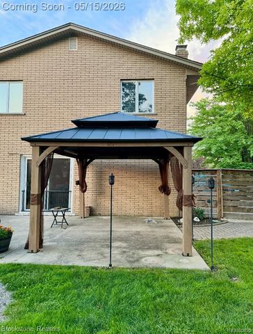 37695 Sarafina Drive, Sterling Heights, MI 48312