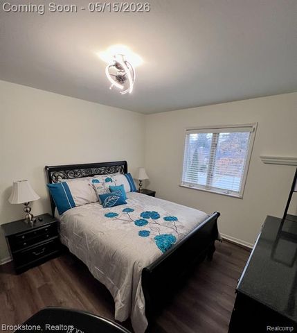 37695 Sarafina Drive, Sterling Heights, MI 48312