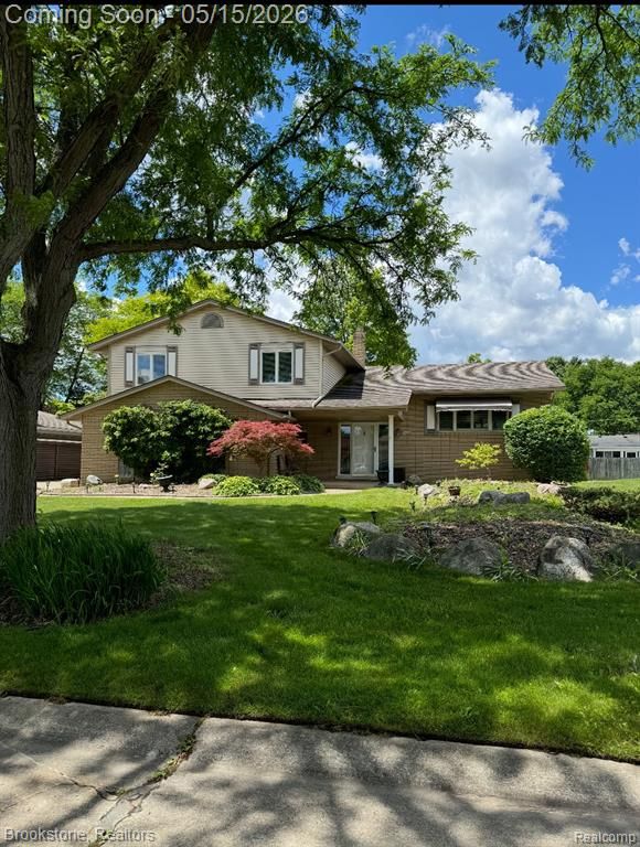 37695 Sarafina Drive, Sterling Heights, MI 48312