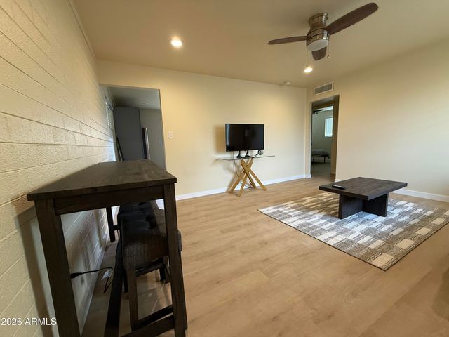 1312 W 5th Street, Tempe, AZ 85281