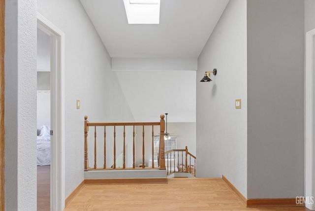 9000 Caymus Court, Bakersfield, CA 93312