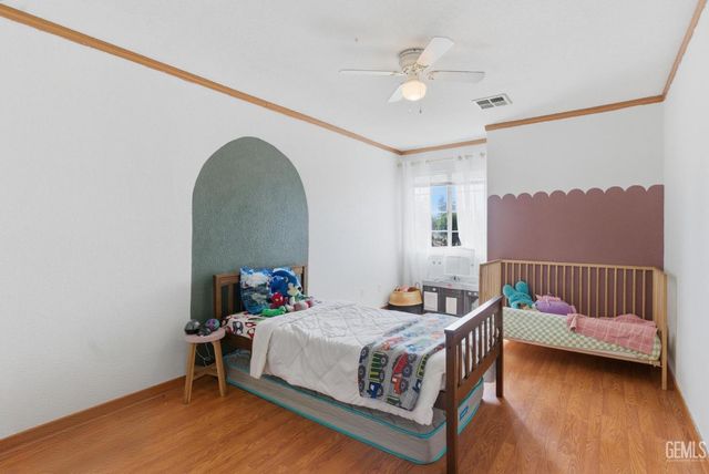 9000 Caymus Court, Bakersfield, CA 93312