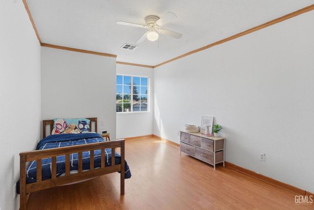 9000 Caymus Court, Bakersfield, CA 93312