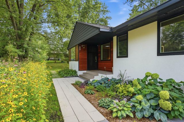 119 Edgewood Avenue N, Golden Valley, MN 55427