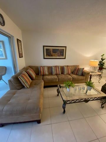 7817 Golf Cir Drive 210, Margate, FL 33063