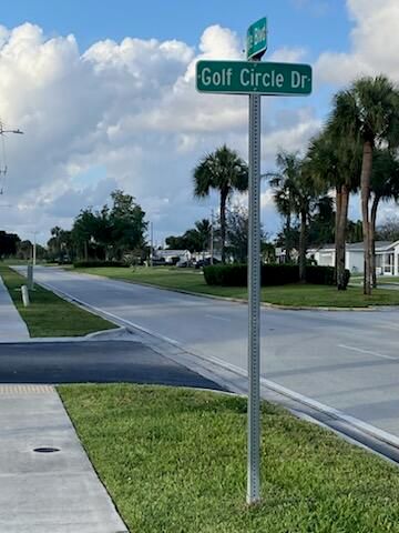 7817 Golf Cir Drive 210, Margate, FL 33063