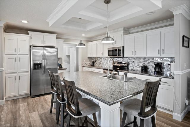 8328 SE Swan Avenue, Hobe Sound, FL 33455