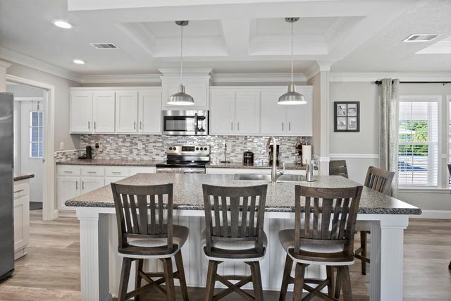 8328 SE Swan Avenue, Hobe Sound, FL 33455