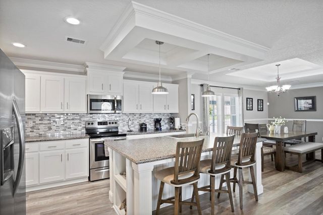 8328 SE Swan Avenue, Hobe Sound, FL 33455
