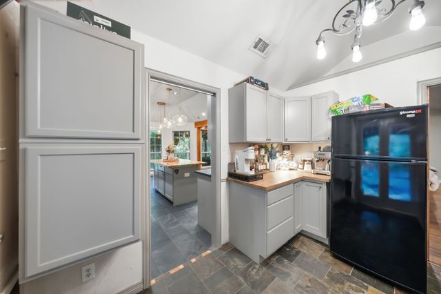 1872 Nokomis Road, Lancaster, TX 75146
