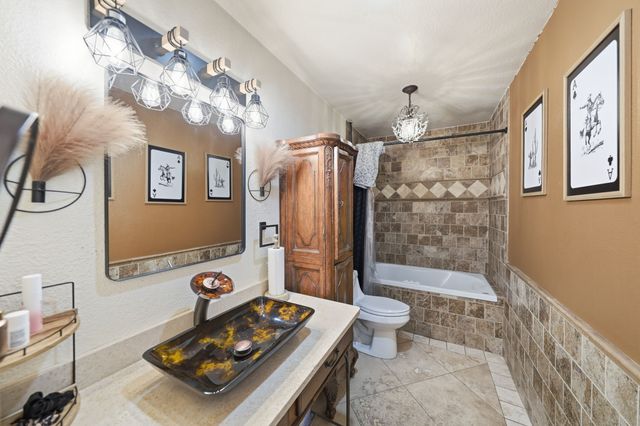 1872 Nokomis Road, Lancaster, TX 75146
