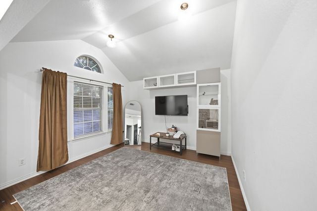 1872 Nokomis Road, Lancaster, TX 75146