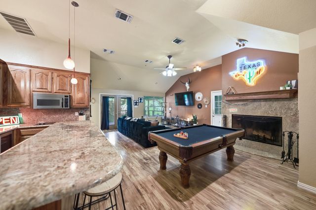 1872 Nokomis Road, Lancaster, TX 75146