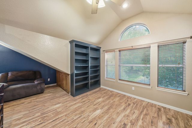 1872 Nokomis Road, Lancaster, TX 75146