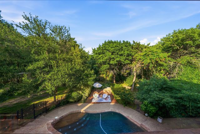 1872 Nokomis Road, Lancaster, TX 75146