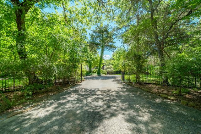 1872 Nokomis Road, Lancaster, TX 75146